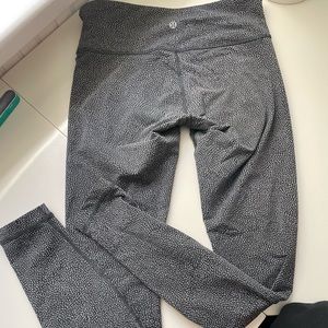Lululemon spectacled leggings